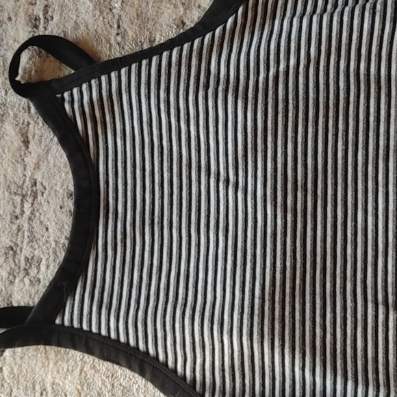 🌞2 for 15! Grg striped tank - Picture 2 of 5